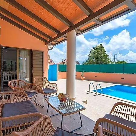 Bellavista Comfortable Hotel