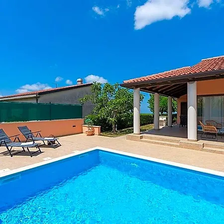 Bellavista Comfortable 3* Buje