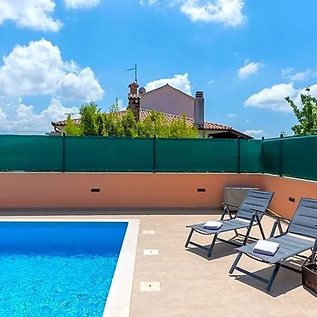 Bellavista Comfortable فندق 3*
